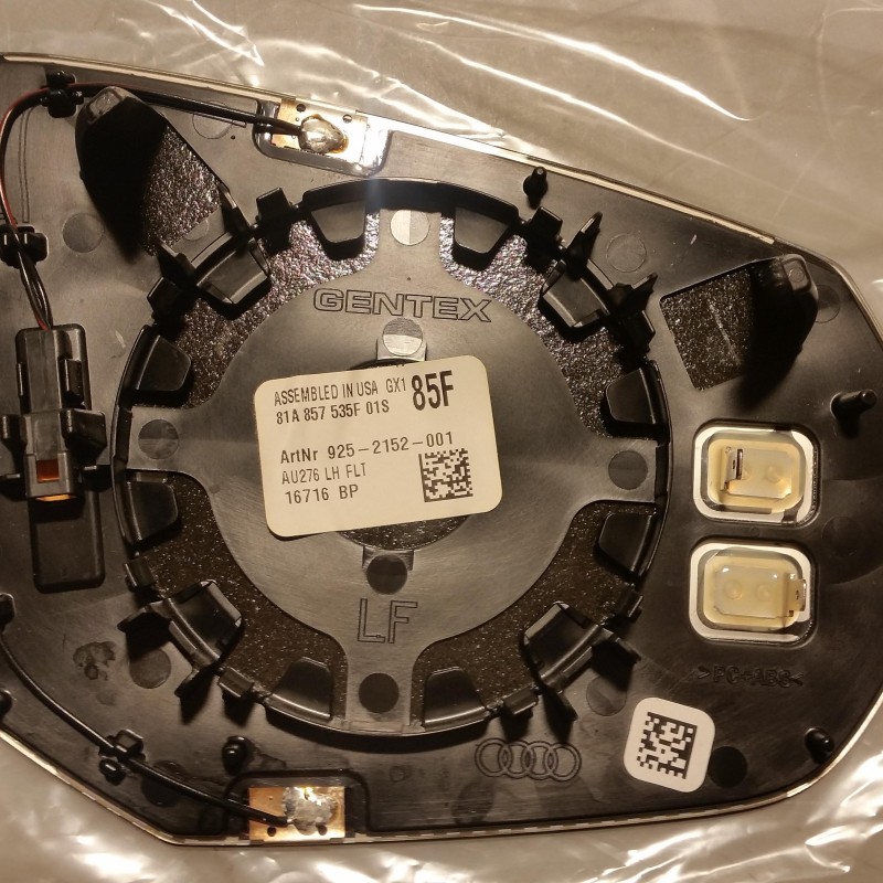 81A857535FSpiegelglas beheitz Abblendbar von Volkswagen
