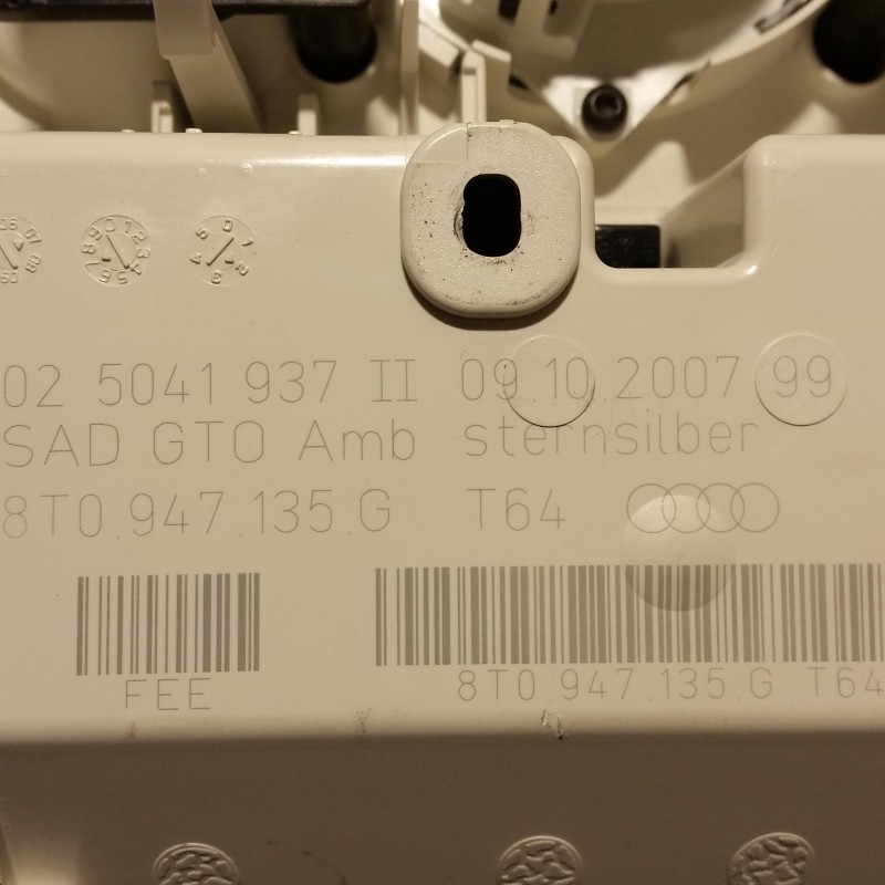 8T0 947 135 G Innenraumbeleuchtung Vorne Sternsilber von Volkswagen