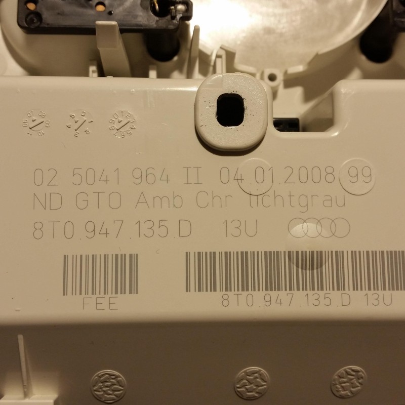 8T0 947 135 D Innenraumbeleuchtung Vorne Lichtgrau von Volkswagen