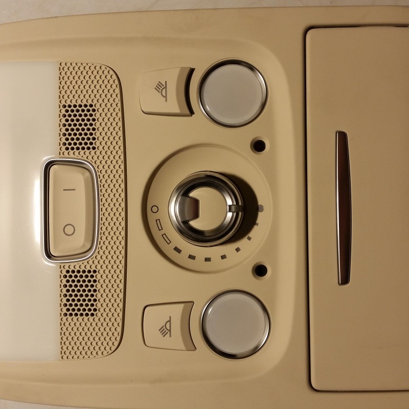 8T0 947 135 H Innenraumbeleuchtung Vorne Leinenbeige von Volkswagen
