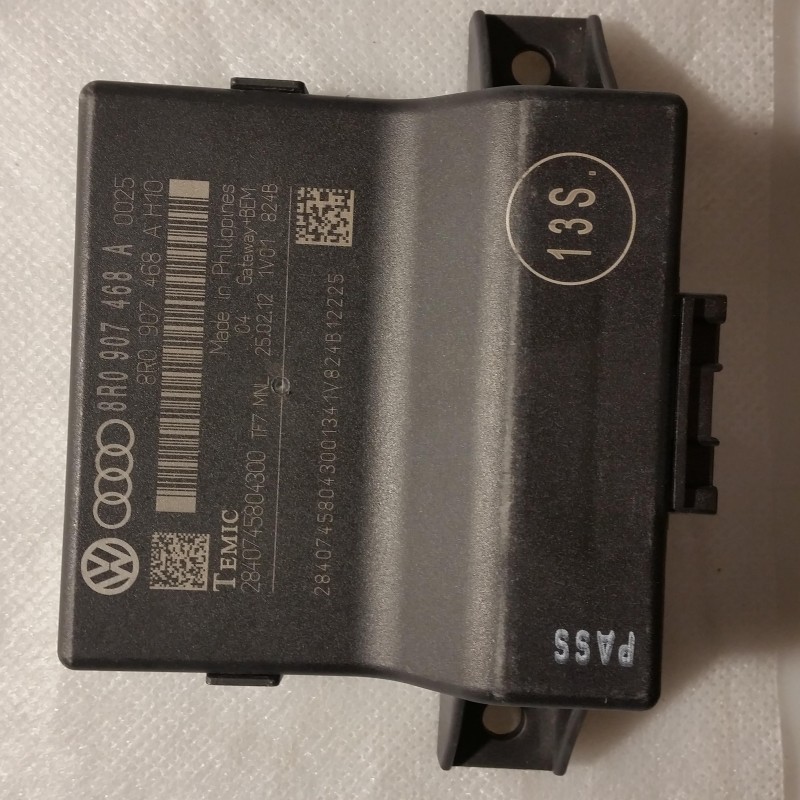 8R0 907 468 A Gateway Steuergerät von Volkswagen