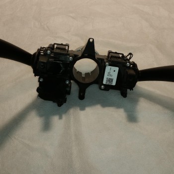 8R0 953 502 J Lenkstockkombinationsschalter von Volkswagen