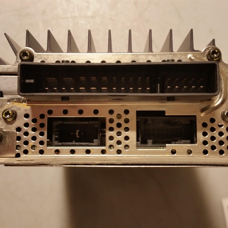 4F5 035 223 A Verstärker Bose Soundsystem von Volkswagen