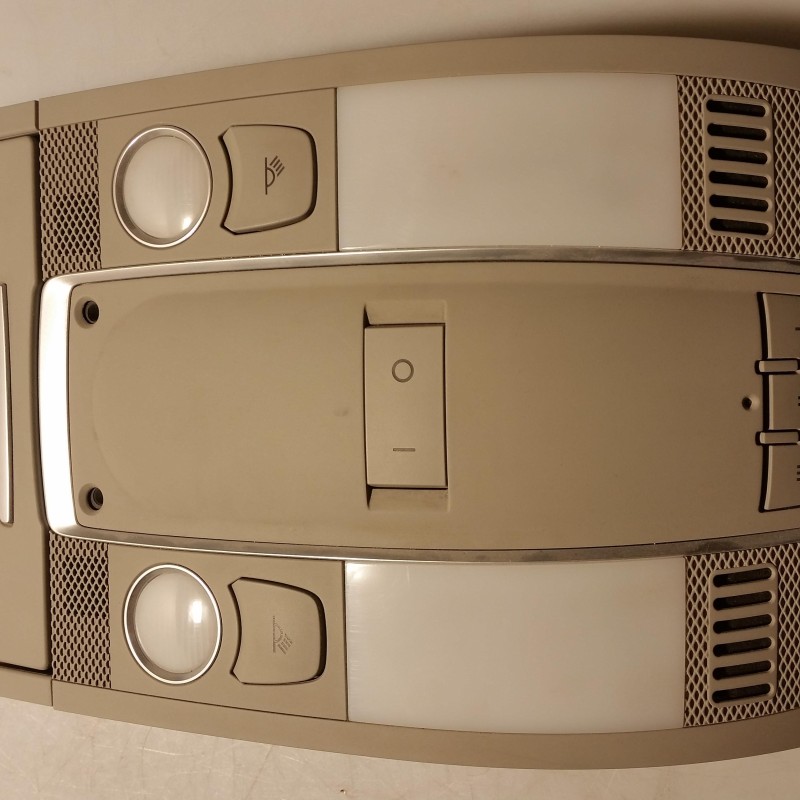 4F0 947 135 BS 9NQ Innenleuchte mit Homelink von Volkswagen