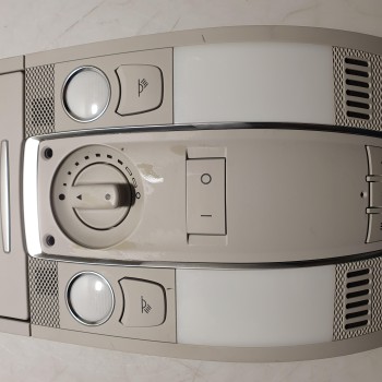 4F0 947 135 BR 9NQ Innenleuchte mit Homelink von Volkswagen