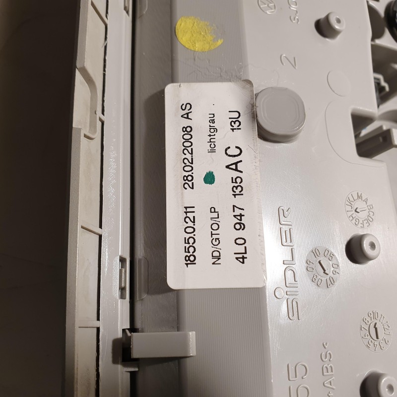 4L0 947 135 AC 13U Innenleuchte mit Homelink von Volkswagen