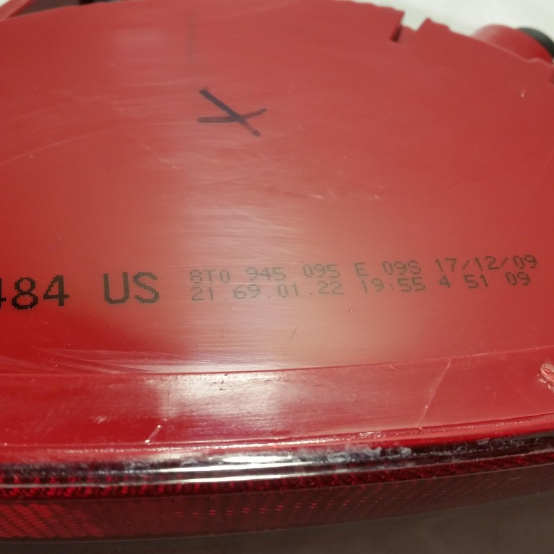 8T0 945 095 E Rückleuchte US Version von Volkswagen