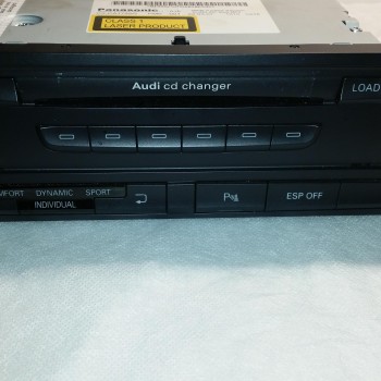 8T1 035 110 A CD Wechsler von Volkswagen