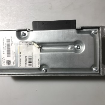 8T0 035 223 AB Verstärker von Volkswagen