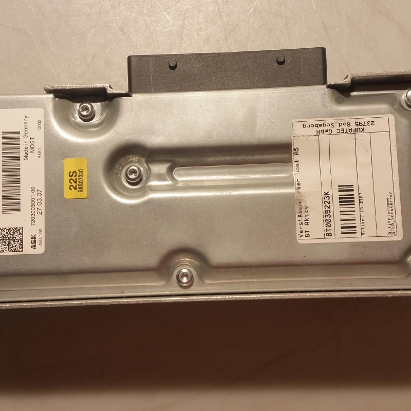 8TO 035 223 K Verstärker von Volkswagen