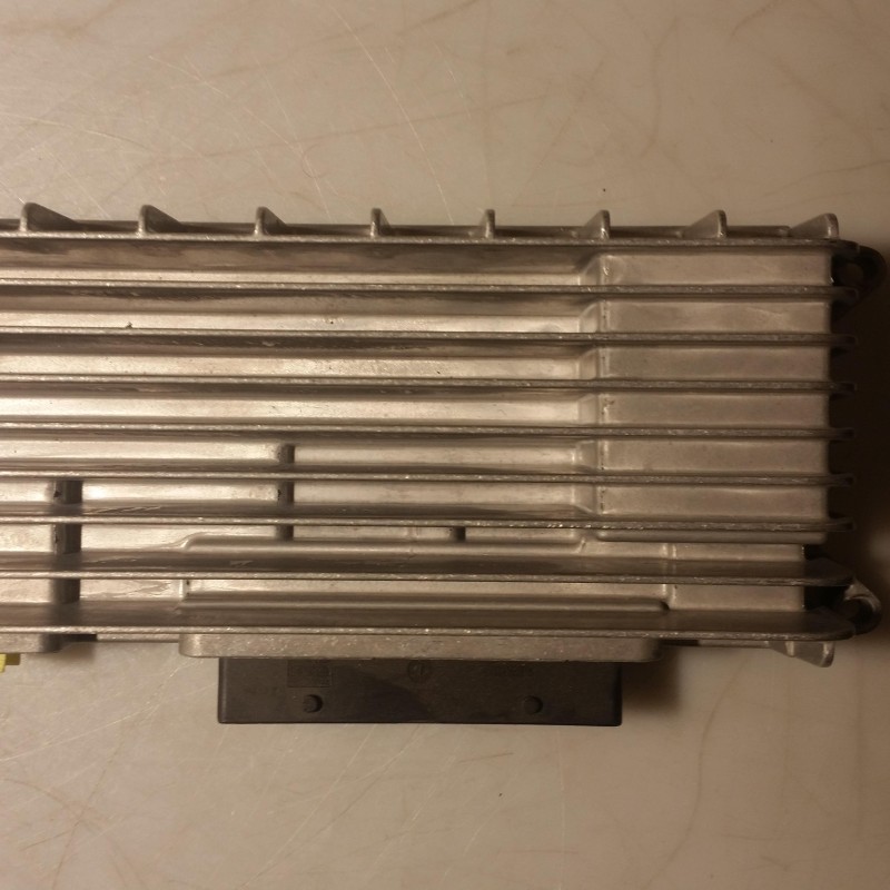8T0 035 223 A Verstärker von Volkswagen
