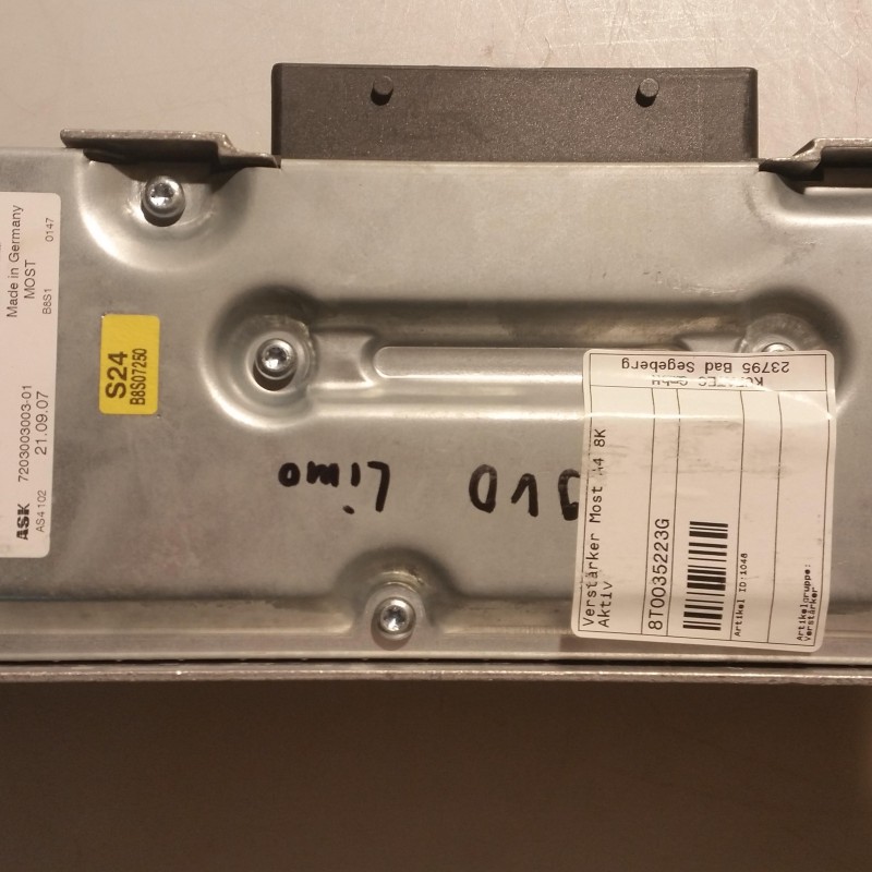 8TO 035 223 P Verstärker most von Volkswagen
