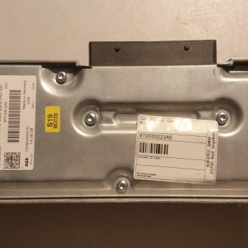 8TO 035 223 AB Verstärker von Volkswagen