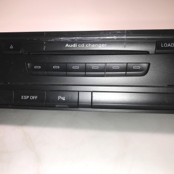 8T1 035 110 A CD Wechsler von Volkswagen