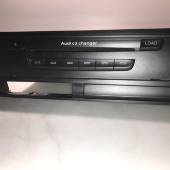 8T1 035 110 A CD Wechsler von Volkswagen