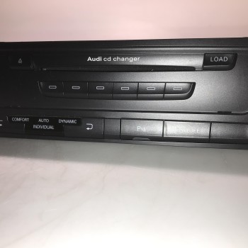 8T1 035 110 A CD Wechsler von Volkswagen