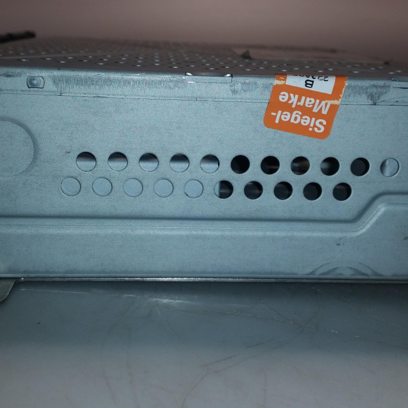 4E0 035 541 P Radio MMI Audi von Volkswagen