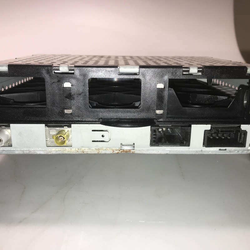 4E0 035 541 Radiobox MMI von Volkswagen
