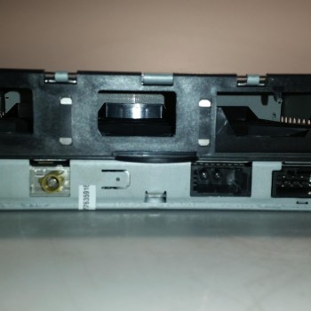 4E0 035 541 S Radiobox MMI von Volkswagen