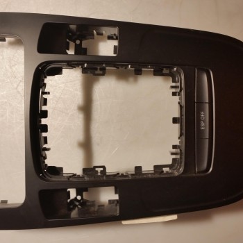 8K0 864 261 Verkleidung Rahmen Mittelkonsole von Volkswagen