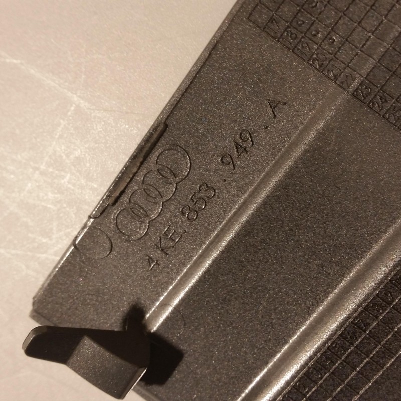 4KE 853 949 A von Volkswagen