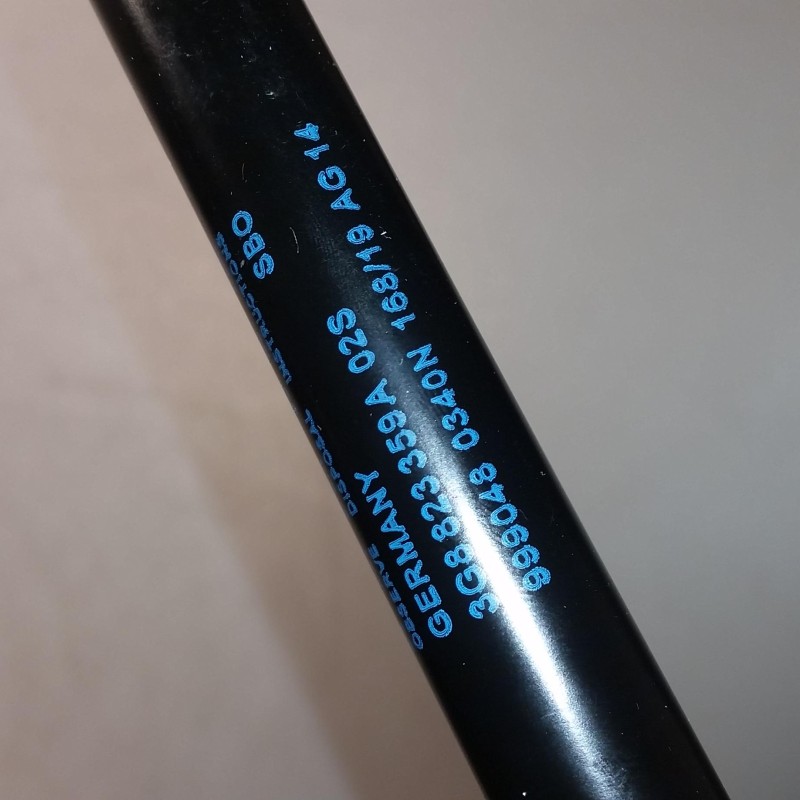 3G8 823 359 A von Volkswagen