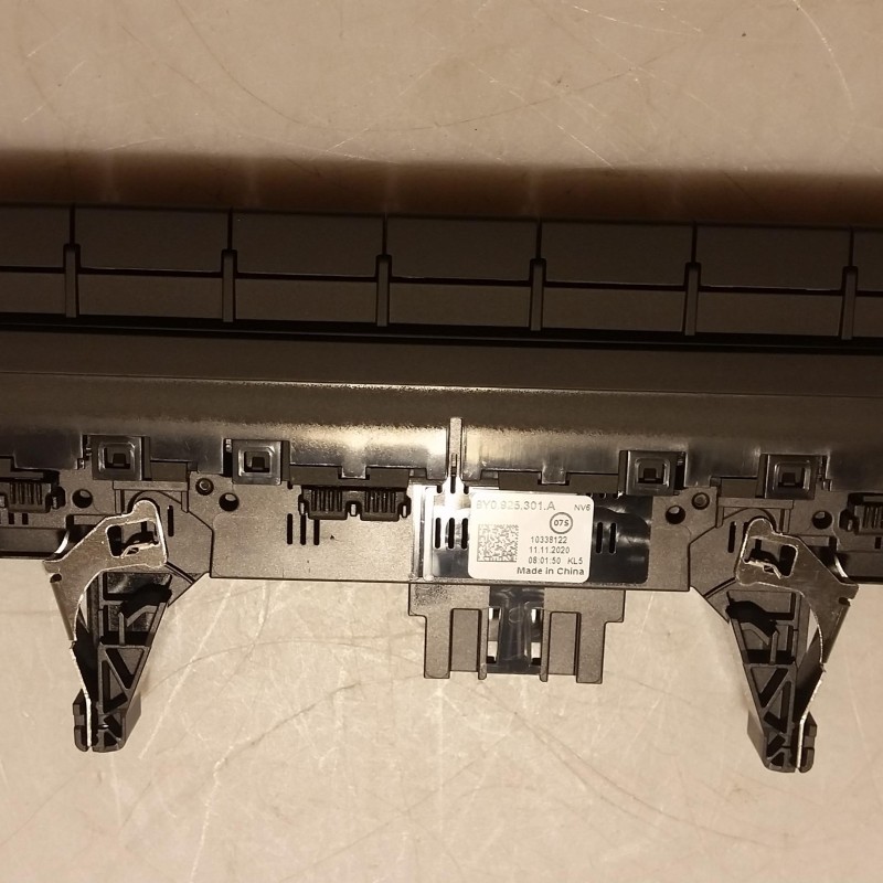 8Y0 925 301 A Mehrfachschalter von Volkswagen