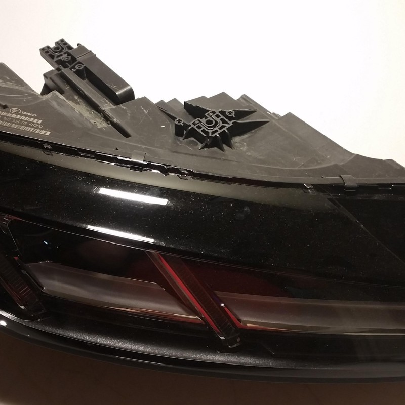 8S0 941 036 B LED Frontscheinwerfer TT von Volkswagen