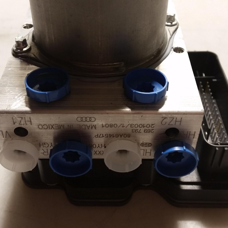 80A 907 379 P ABS Steuergerät von Volkswagen
