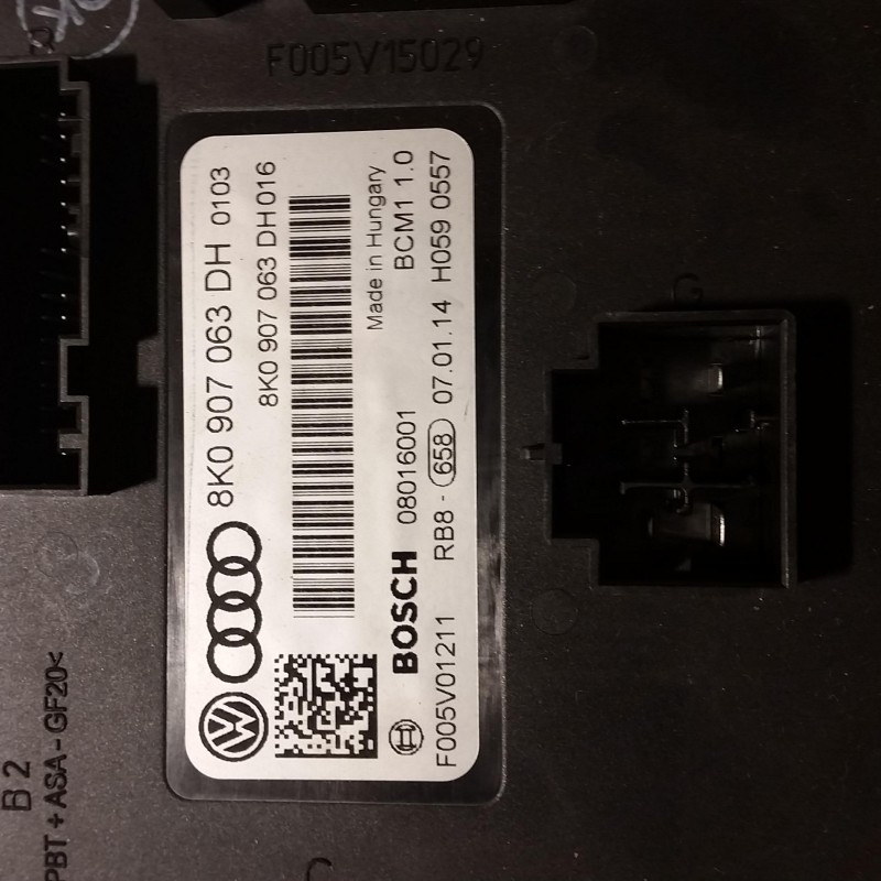 8K907063DH von Volkswagen