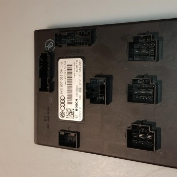 8K907063DH von Volkswagen