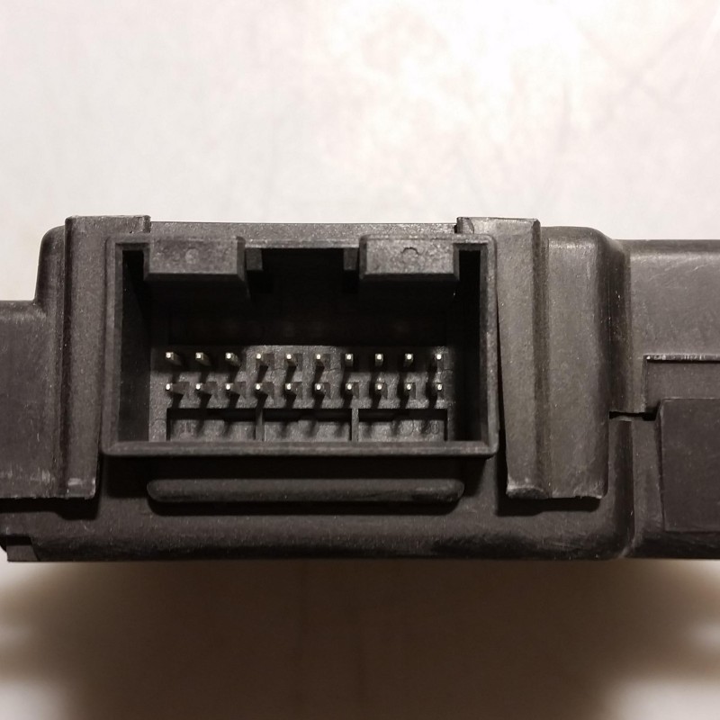 8J0 907 273 A Steuerteil Reifendruckkontrolle von Volkswagen
