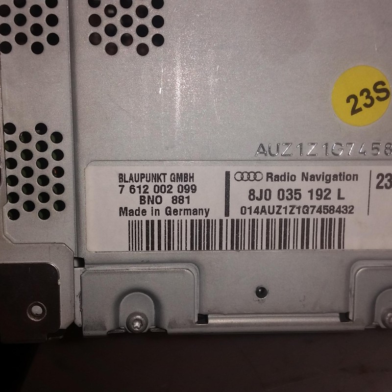 8J0 035 192 L Audi TT 8J Radio Navi Navigation RNS CD Mp3 von Volkswagen