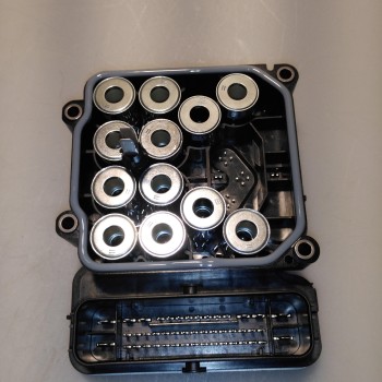4M6 907 379 von Volkswagen
