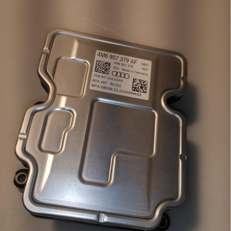4M6 907 379 von Volkswagen