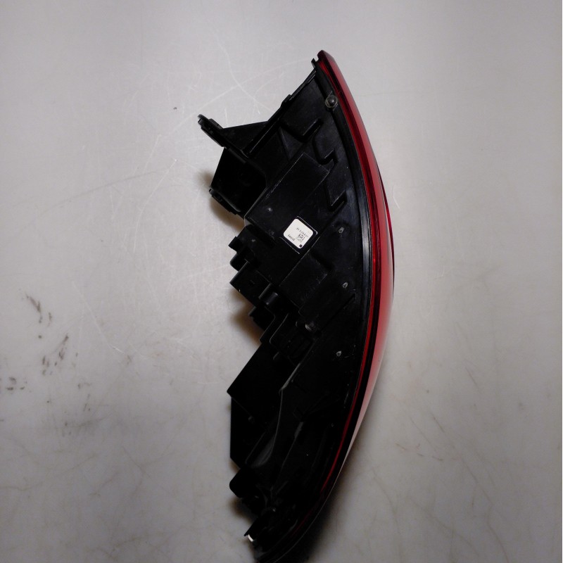 8W9 945 092 von Volkswagen