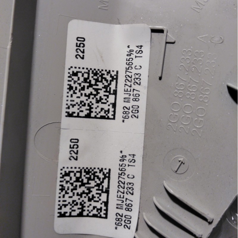 2G0 867 233 von Volkswagen