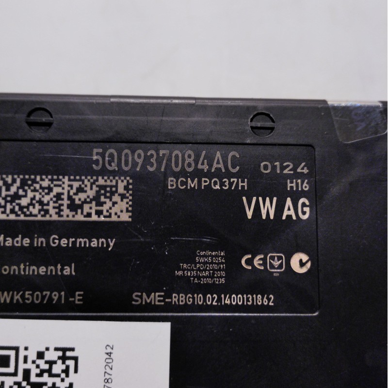 5Q0 937 084 AC von Volkswagen
