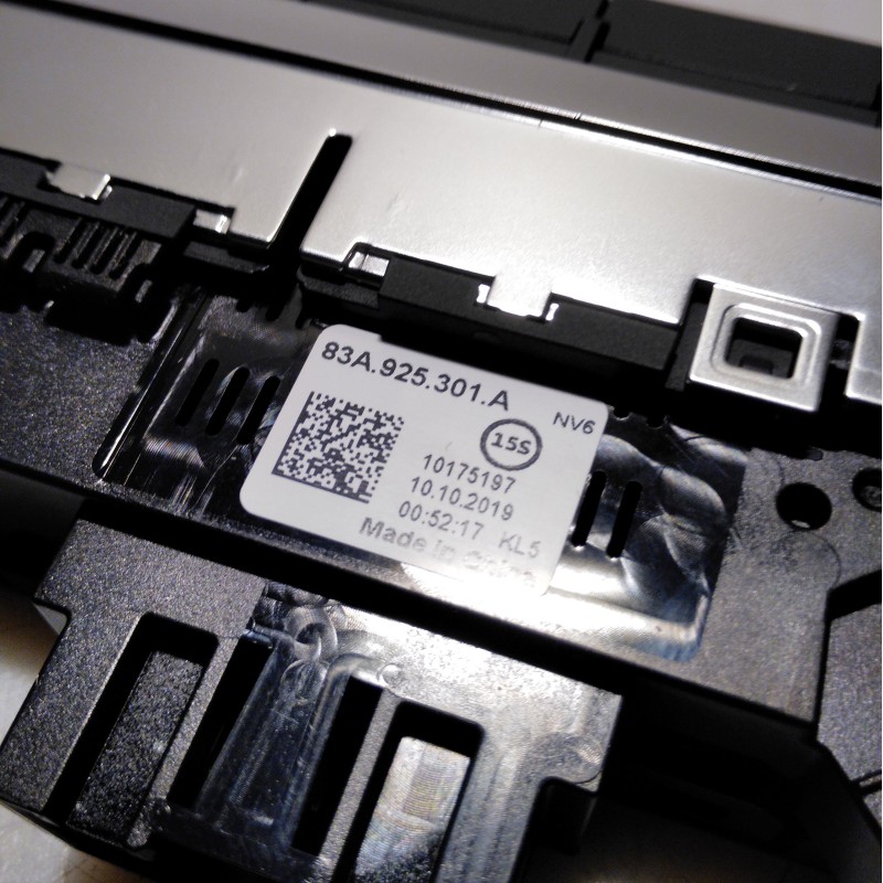 83A 925 301 A von Volkswagen