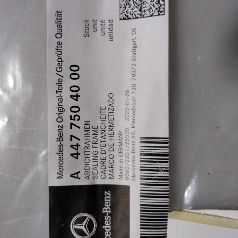 A4477504000