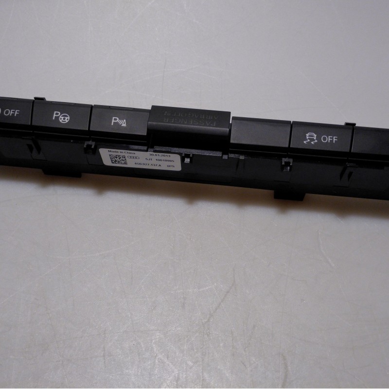 4G0 927 137 A von Volkswagen