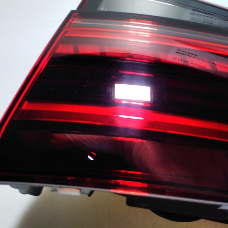 8P4 945 096 E von Volkswagen