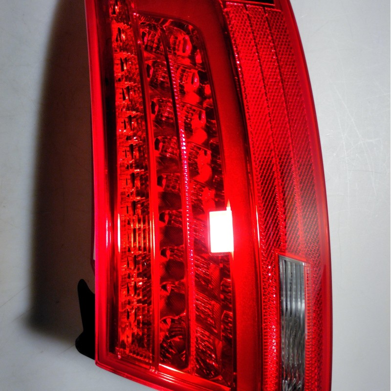 8T0 945 096 H von Volkswagen