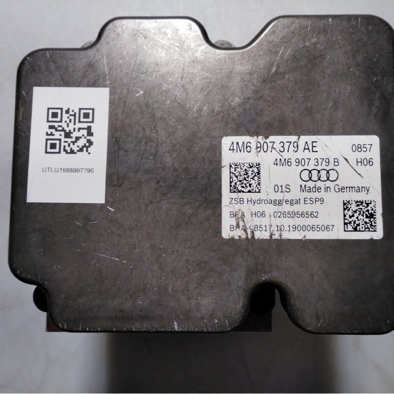 4M6 907 379 AE von Volkswagen