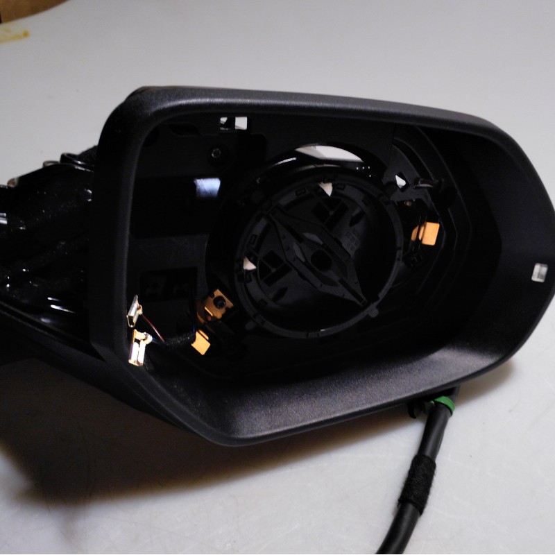 4M8 857 410 von Volkswagen