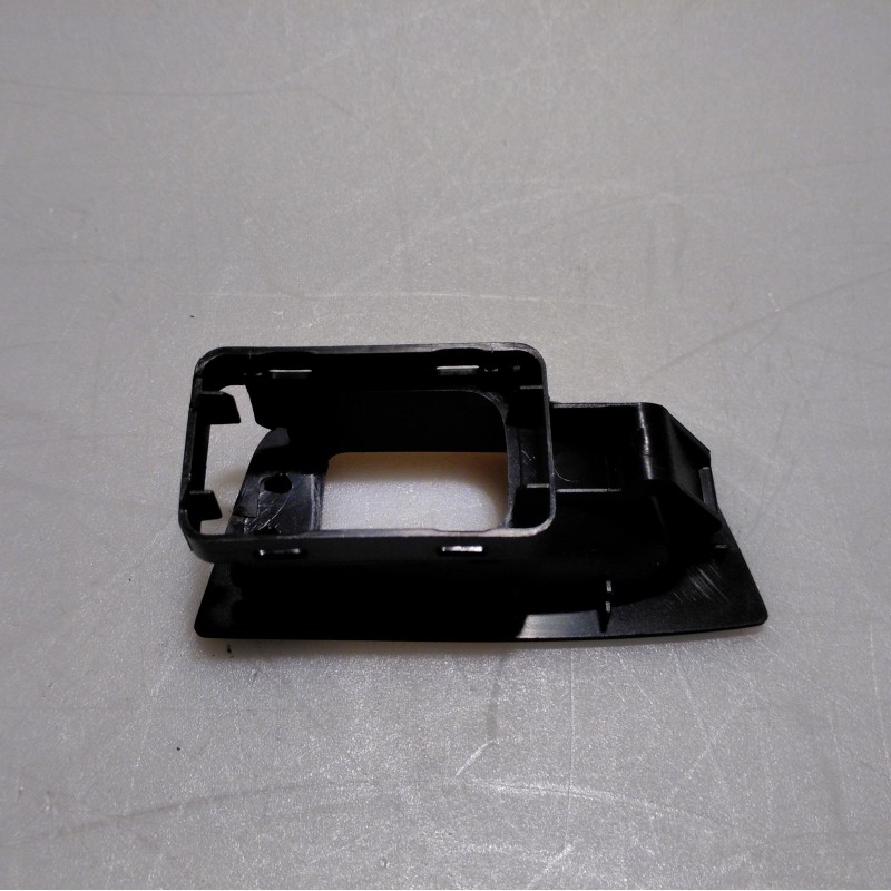 8U2 959 830 A Blende von Volkswagen