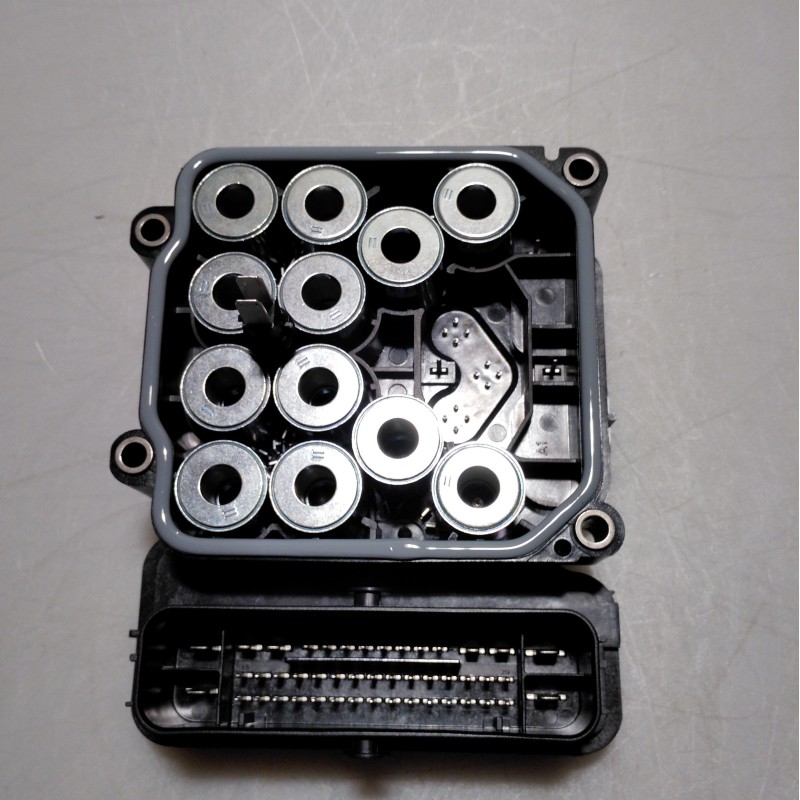 Steuergerät 4M6907379AF