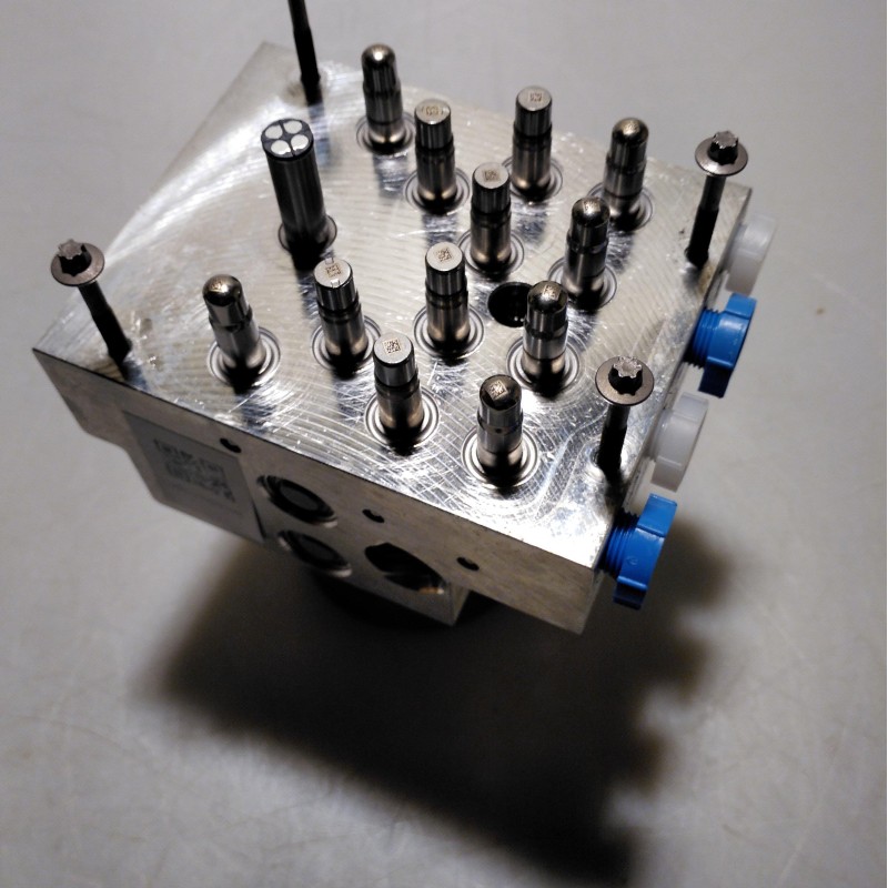 4M6 614 517 BA Steuergerät von Volkswagen
