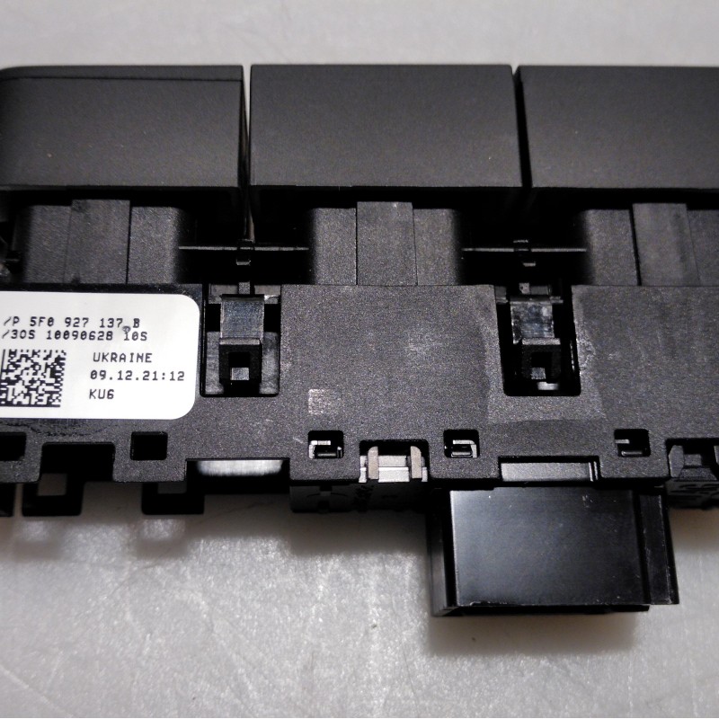 5F0 927 137 B Mehrfachschalter von Volkswagen