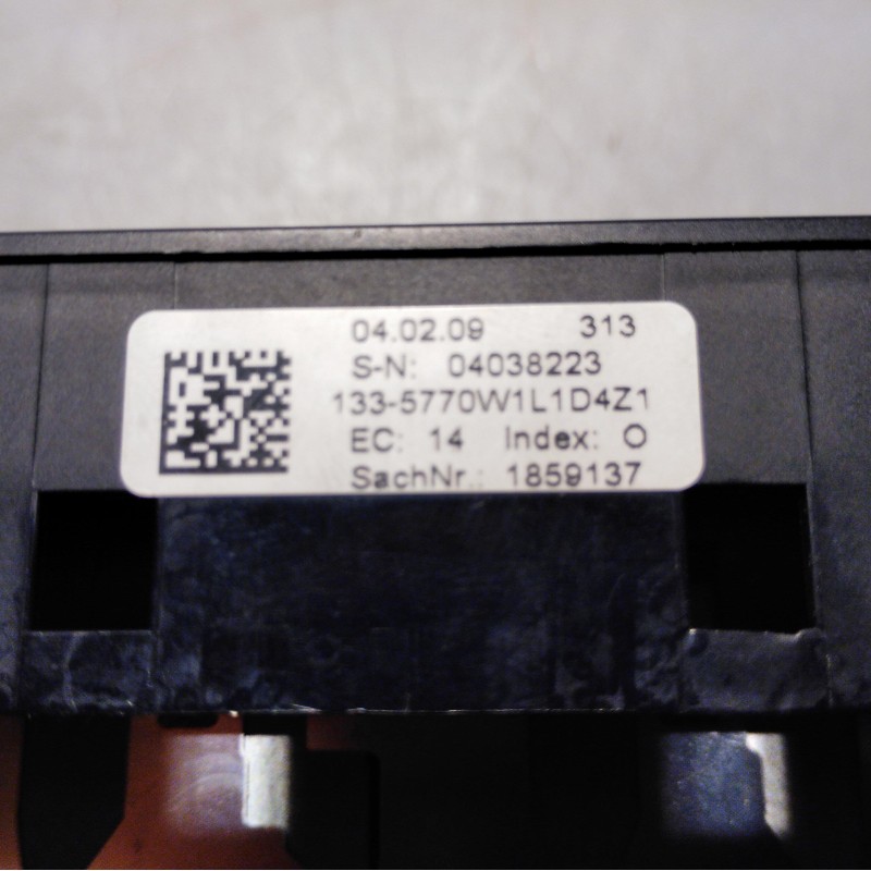 8T1 035 666 D Autoradio von Volkswagen